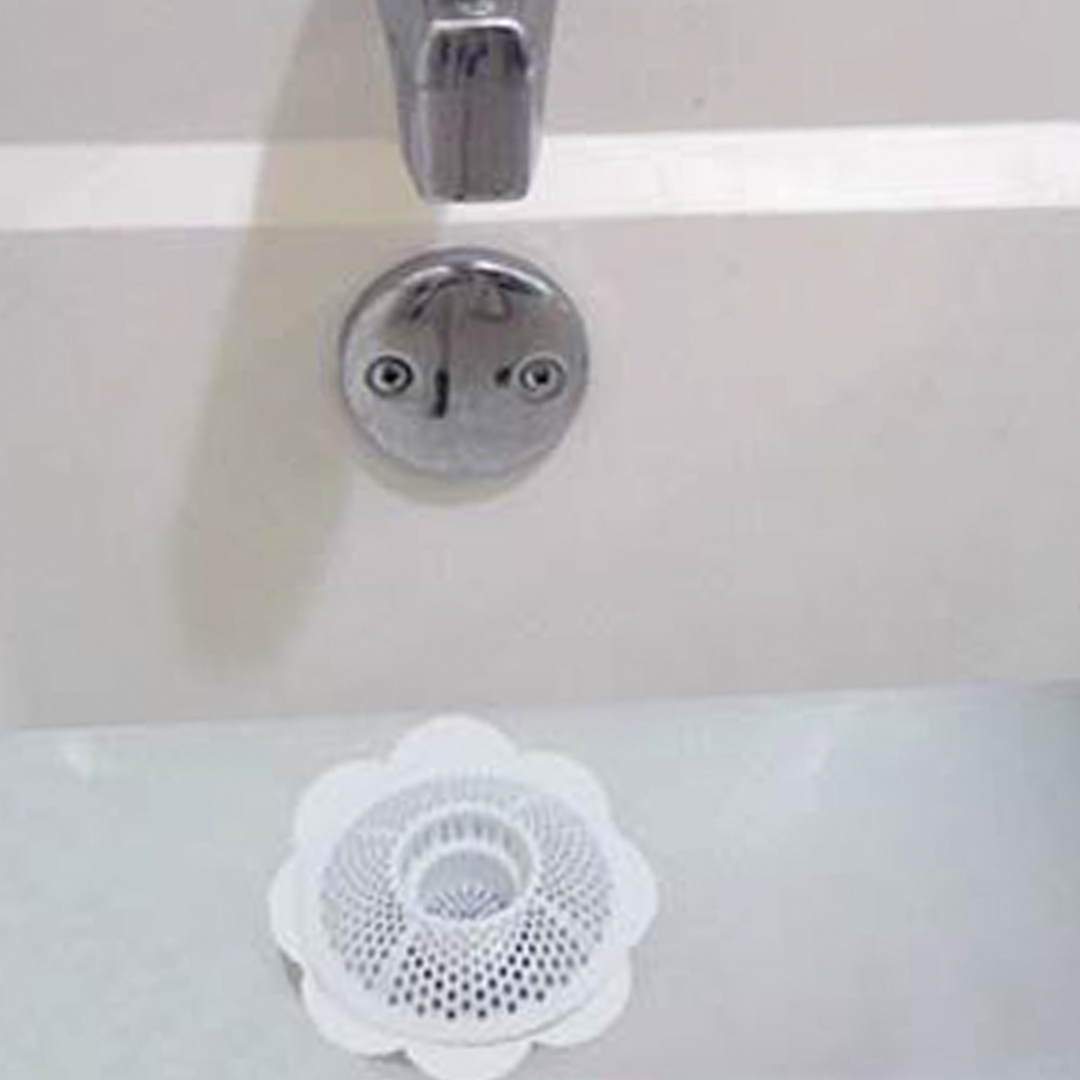 our goods Hair Catcher Drain Cover - White